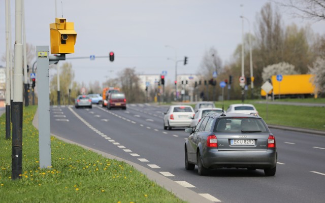 Instytut Transportu Samochodowego ostrzega: kierowcy przyspieszają po minięciu fotoradaru