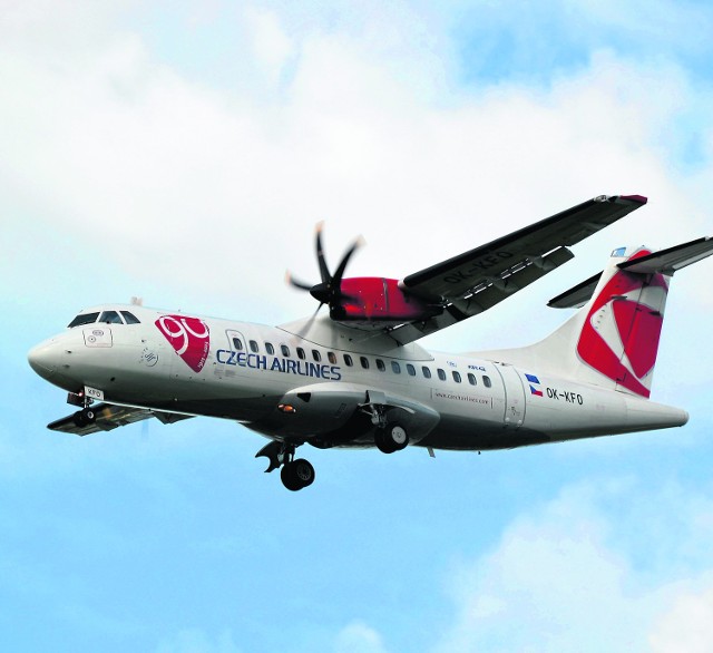 Do Radomia może latać turbośmigłowy samolot ATR czeskich linii lotniczych Czech Airlines.
