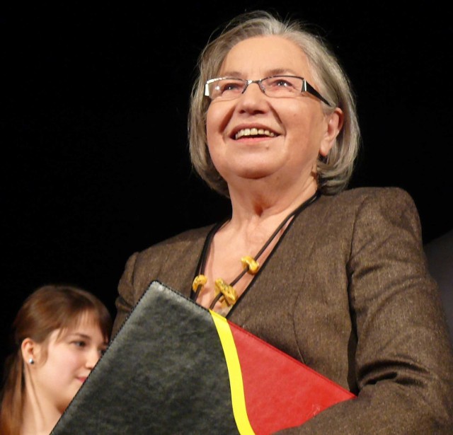 Danuta Steczkowska na swoim benefisie w 2012 roku w Stalowej Woli.