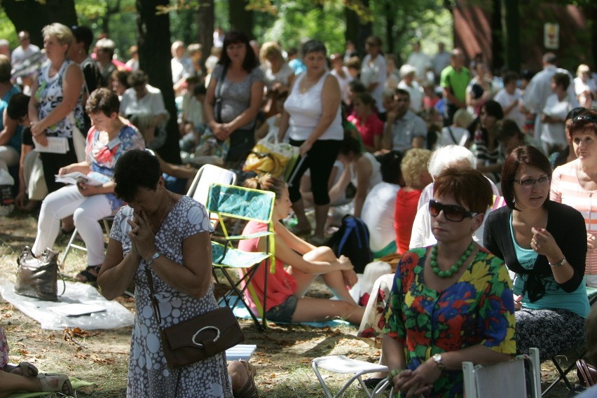 Pielgrzymka kobiet do Piekar Śląskich 2013