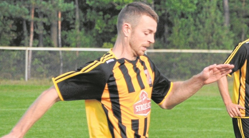 Łukasz Olszewski zdobył dla Naprzodu gola w Sędziszowie.