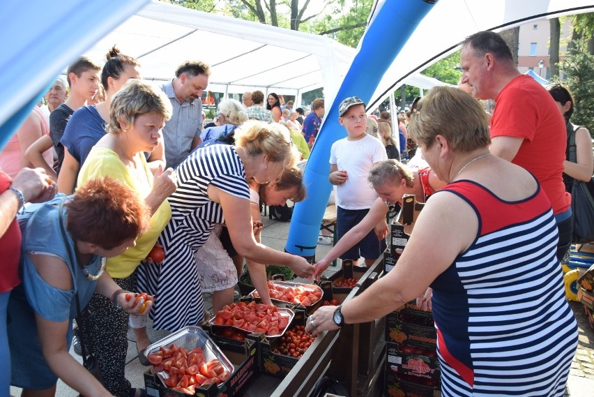 Pomidorowe święto w Krzeszowicach. Konkursy z warzywnymi okazami 