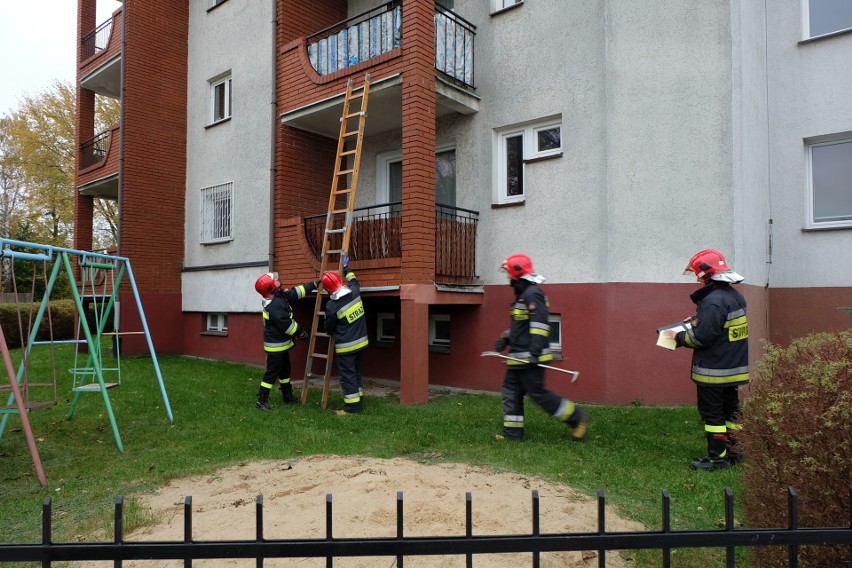 Straż pożarna przy Pułaskiego w Białymstoku. Kobieta...