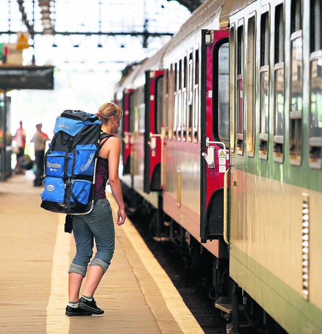 Na wakacje pociągiem: Skargę na przewoźnika składamy do Urzędu Transportu Kolejowego