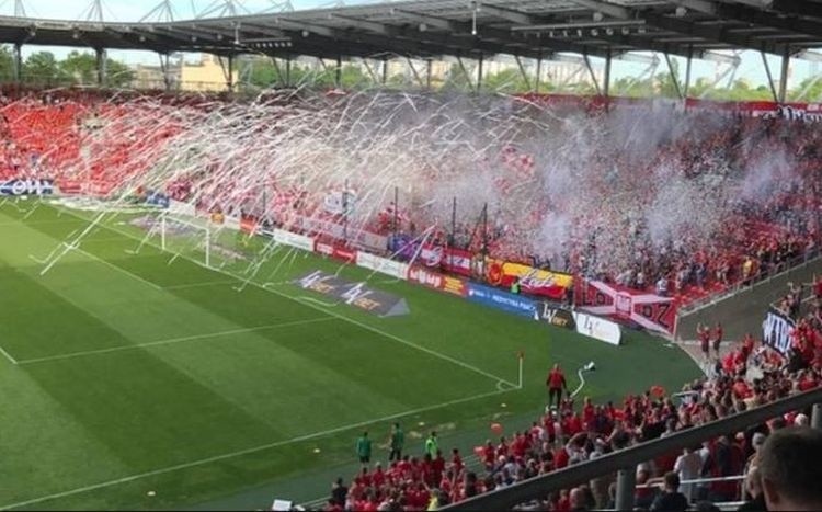 WIDZEW LEGIA 14.04.18. Widzew Legia na żywo. Relacja z meczu pomiędzy łódzkim Widzewem i warszawską Legią. Wynik meczu Widzew Legia na żywo