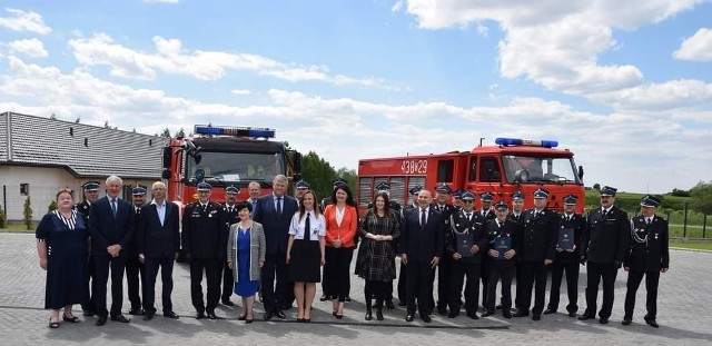 W gminie Zbójno wręczono promesy na zakup samochodów ratowniczo-gaśniczych dla 7 jednostek Ochotniczych Straży Pożarnych z województwa kujawsko-pomorskiego. Wsparcie uzyskała miejscowa OSP w Działyniu, a także jednostka Kłóbka (powiat włocławski), Brzozowo (powiat chełmiński), Dusocin (powiat grudziądzki), Gostkowo (powiat toruński), Nakonowo Stare (powiat włocławski) i Zaduszniki (powiat lipnowski)