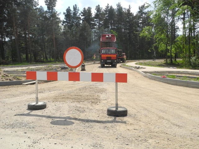 Kierowcy skarżą się na utrudnienia na ul. Mieszka I w Lęborku.