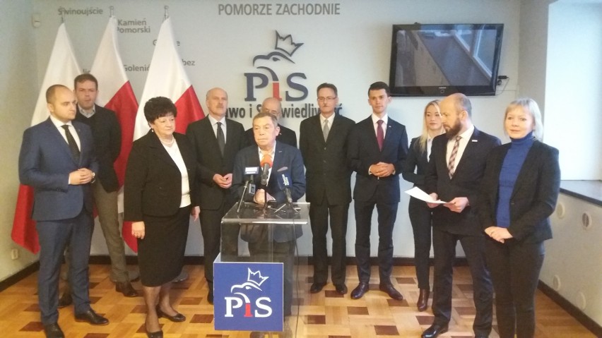 Inauguracyjna sesja Rady Miasta Szczecin. Kto zostanie przewodniczącym? [LIVE]