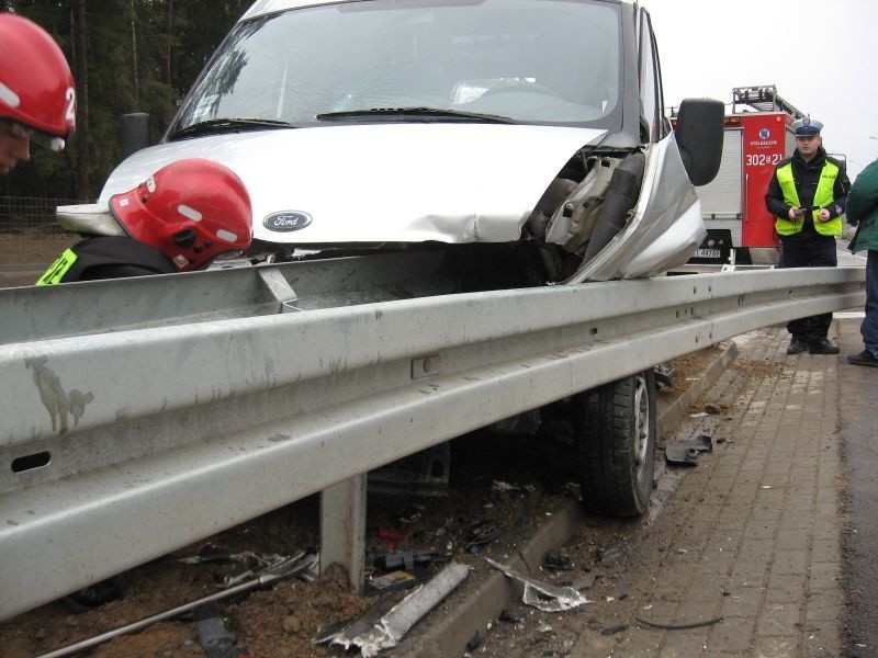 Mężczyzna o mało nie stracił... życia (zdjęcia)