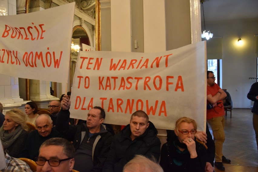 W środę mieszkańcy głośno protestowali przeciw obwodnicy w...