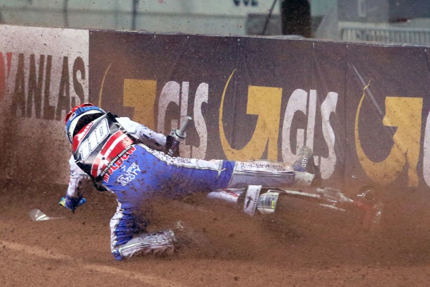 Nicki Pedersen przedwcześnie zakończył Grand Prix Polski na...