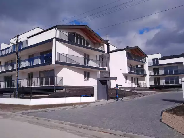 Oto nowe bloki przy ulicy Słowiańskiej w Jędrzejowie.