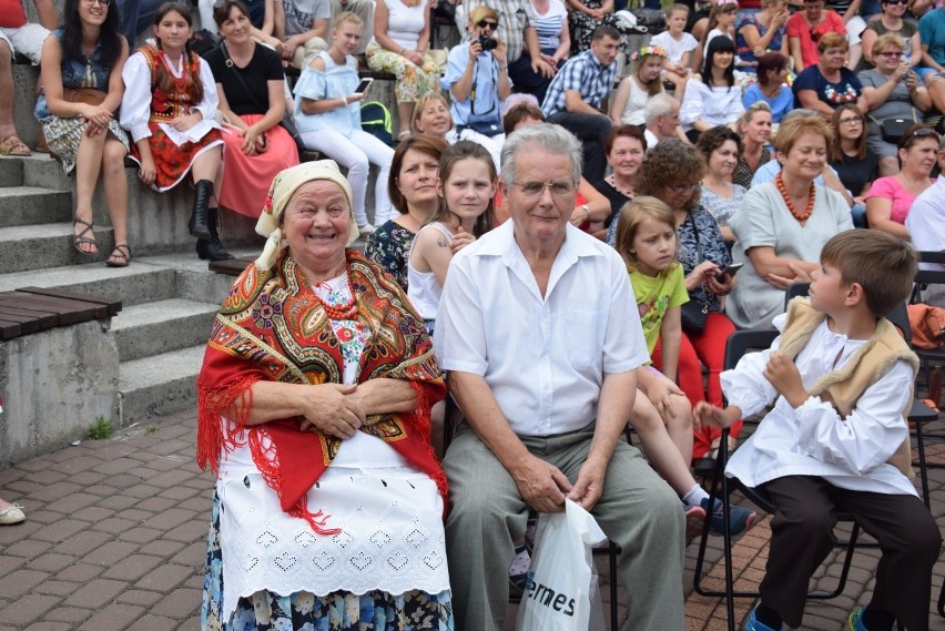 Festiwal Godki 2018. Znamy wyniki konkursów na najlepszych gawędziarzy, tancerzy, śpiewaków [NOWE ZDJĘCIA]