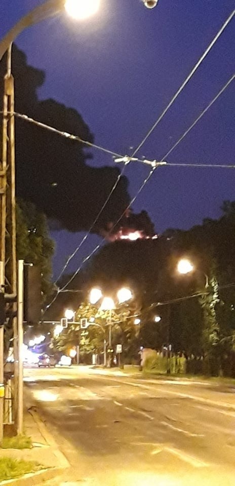 Pożar w centrum Lublina. Strażacy gasili ogień w budowanym wieżowcu przy al. Racławickich. Zobacz zdjęcia 