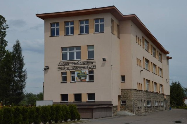 Szkoła Podstawowa nr 1 w Dobczycach