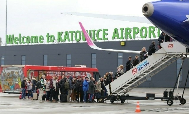 Obsługa Katowice Airport nie zwalnia. Lotnisko zaliczyło kolejny rekord. Okazuje się, że coraz częściej chcemy podróżować z Pyrzowic.