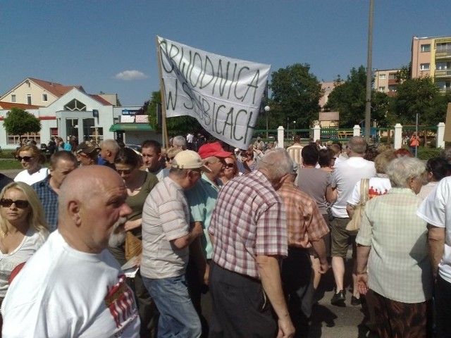 W Słubicach rozpoczęła się blokada centrum miasta