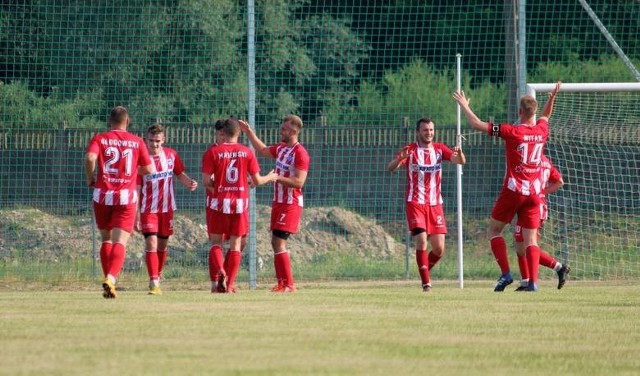 Piłkarze Klubu Sportowego Warka w sobotę rozpoczynają przygotowania do nowego sezonu 2019/2020 w czwartej lidze.