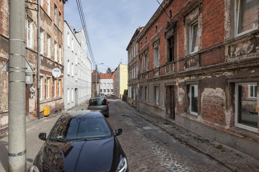 Pożar wybuchł przed godziną 23.30 w czwartek, 31 marca.