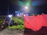 Tragiczny wypadek w Łódzkiem! Nie żyją dwie osoby, siedem zostało rannych! ZDJĘCIA