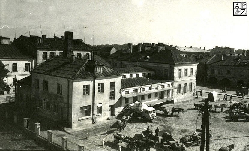 Lata 60. ubiegłego wieku. Zamojski Rynek Solny - przed...