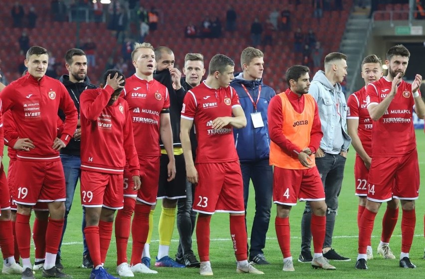 Piłkarska druga liga. Działacze Widzewa nadal robią uniki!