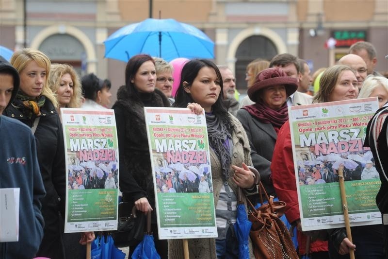 Ponad 400 osób przeszlo dziś ulicami Opola w "Marszu...