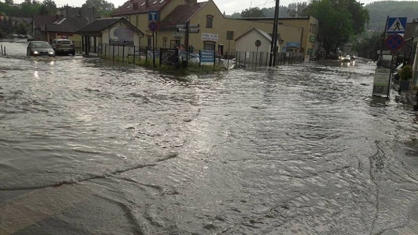 Tak wygląda centrum Wieliczki po nawałnicach i mocnych...