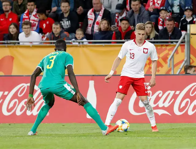 Michał Skóraś podpisał nowy kontrakt z Lechem Poznań i udał się na roczne wypożyczenie do Rakowa Częstochowa.