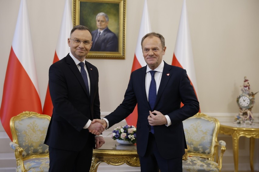 Prezydent Andrzej Duda oraz premier Donald Tusk spotkali się...
