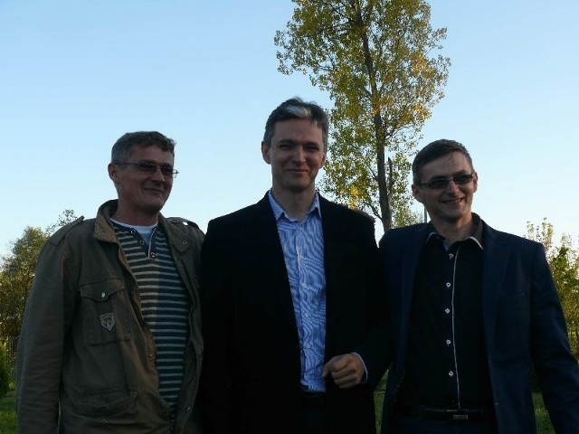Od lewej Michał, Adam i Krystian Jarubas.