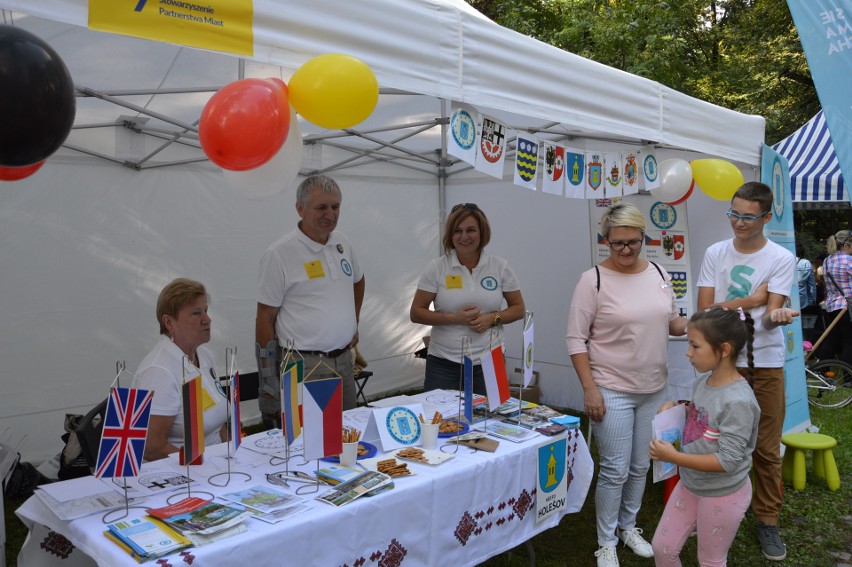 Skawina. M.in. wycieczką rowerową i zwiedzaniem harcówki „Czerwonego Maka”, rozpoczęły się dni organizacji pozarządowych. 