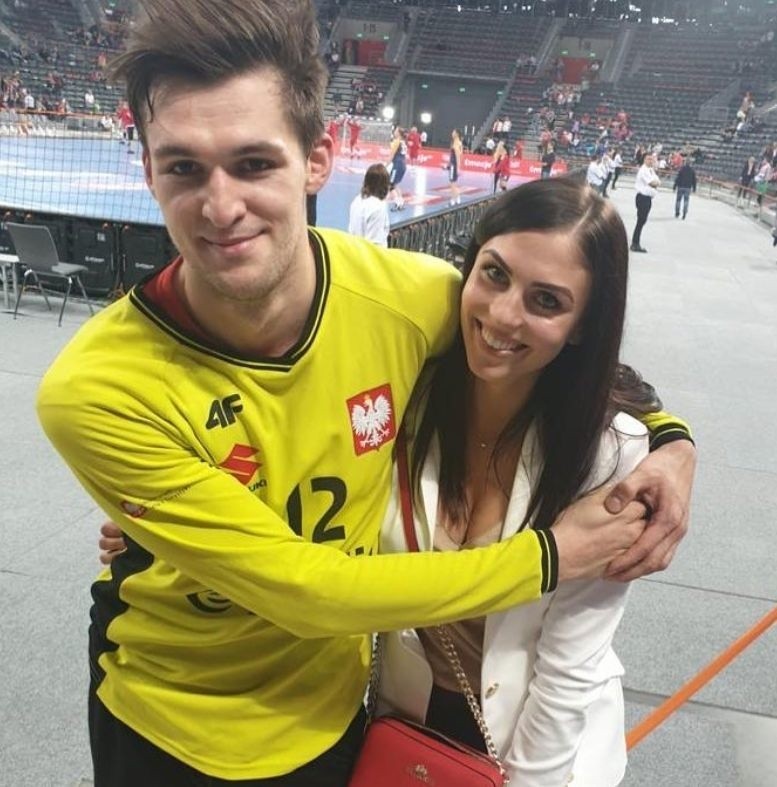 Zobacz piękną partnerkę Mateusza Korneckiego z PGE Kielce. Też grała w handball