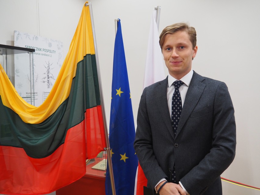 Konsulem honorowym Litwy w Polsce został Jakub Szwajcowski.