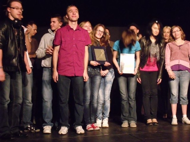 Teatr Krzesiwo bywał już na ostrołęckiej scenie. Tym razem zdobył Złota Igłę