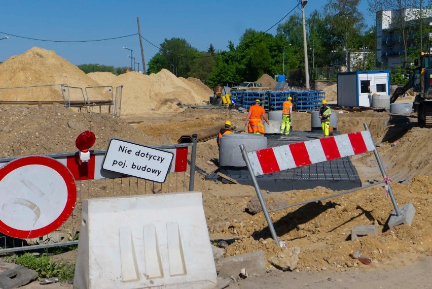 Kraków. Kadm, bar, rtęć, cynk. To wykryto na terenie pod pętlę tramwajową w Górce Narodowej. Jego oczyszczenie to dodatkowy czas i koszty