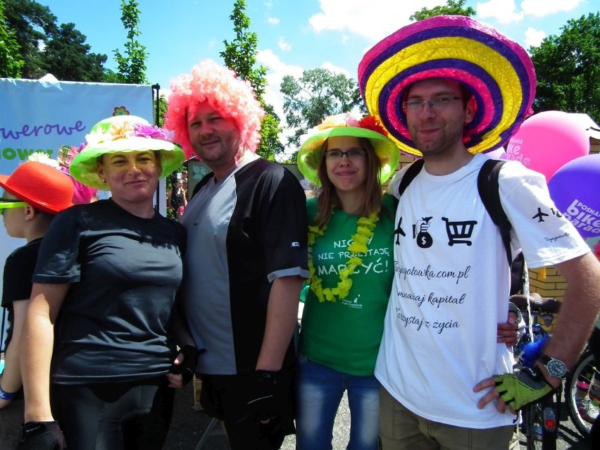 Posnania Bike Parade w stylu flower power