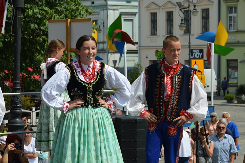 Dzieci z Mystkowa i ze Sławuty na Ukrainie oczarowały publiczność [ZDJĘCIA]