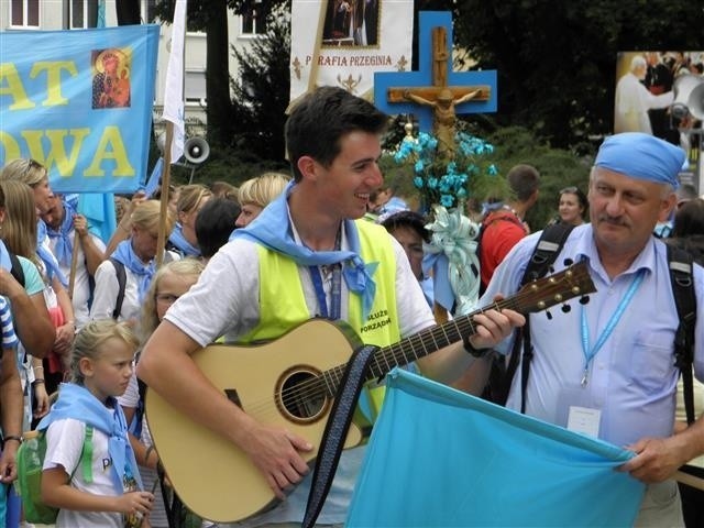 Pielgrzymka sosnowiecka dotarła na Jasną Górę [ZOBACZ ZDJĘCIA]