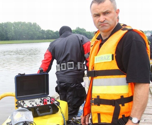 Strażacy we wtorek sprawdzali między innymi możliwości radiostacji do łączności podwodnej. 