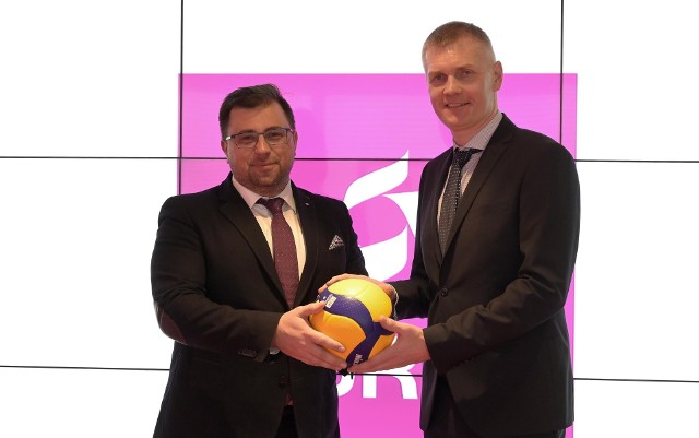 Podpisanie umowy pomiędzy Tauronem i Polską Ligą Siatkówki