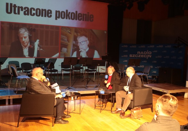 Debata "Utracone pokolenie" w studiu koncertowym S1 Radia Szczecin