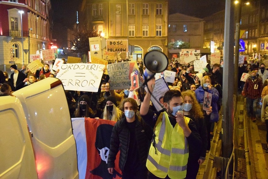 Strajk kobiet w Bielsku-Białej w październiku 2020