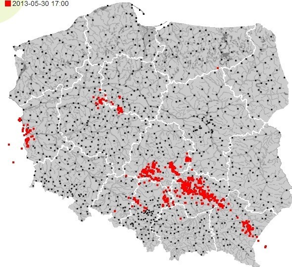 Gdzie jest burza na Śląsku. Tak wyglądają wyładowania na...