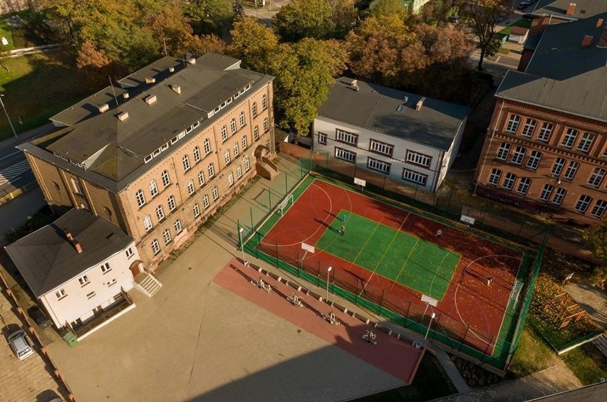 Koronawirus w Stargardzie. Szkoły zamknięte. Wiemy, jak stargardzcy uczniowie mają nadrabiać zaległości 