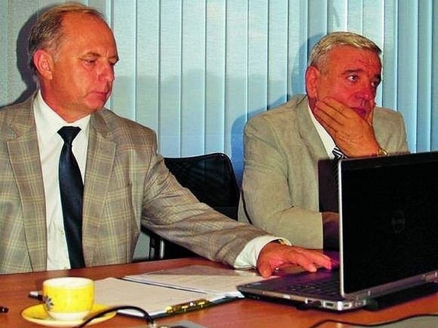 Ryszard Niedziółka (z lewej) i Piotr Mrozek