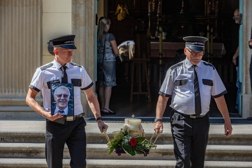 12.08.2022, Kraków, cmentarz Rakowicki: pogrzeb Tadeusza...