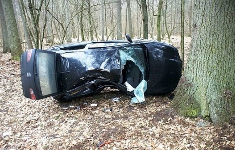 Śmiertelny wypadek na trasie Ochrymy - Podlewkowie (zdjęcia)