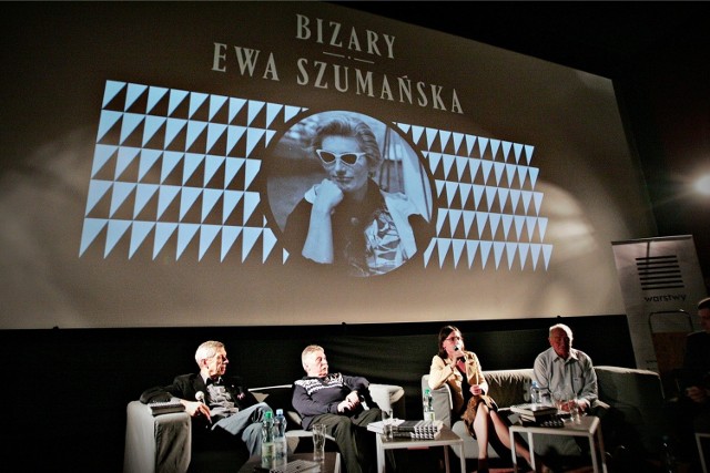 Ewa Skibińska, aktorka Teatru Polskiego, ciepłym głosem czytała fragmenty „Bizarów”