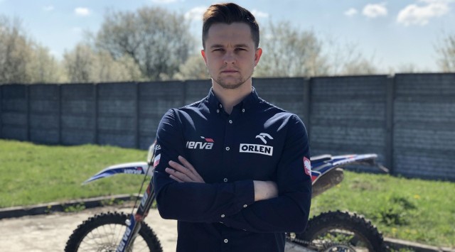 Motocyklista Orlen Team Maciej Giemza spędza święta z rodziną w Piekoszowie.